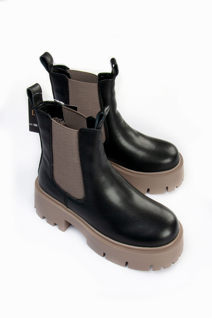 Черевики жіночі